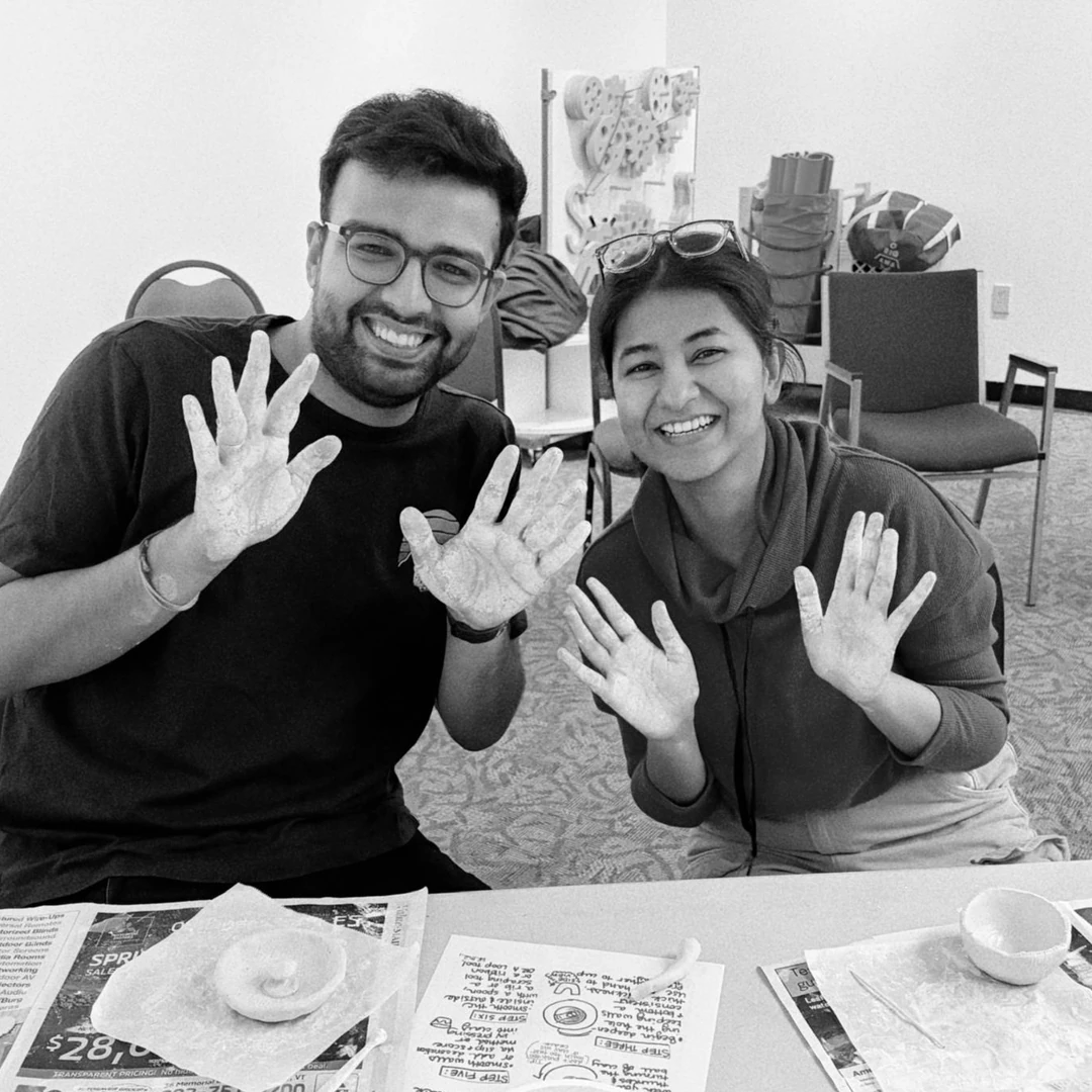 Senjuti and Arpit, photo 2 of 6
