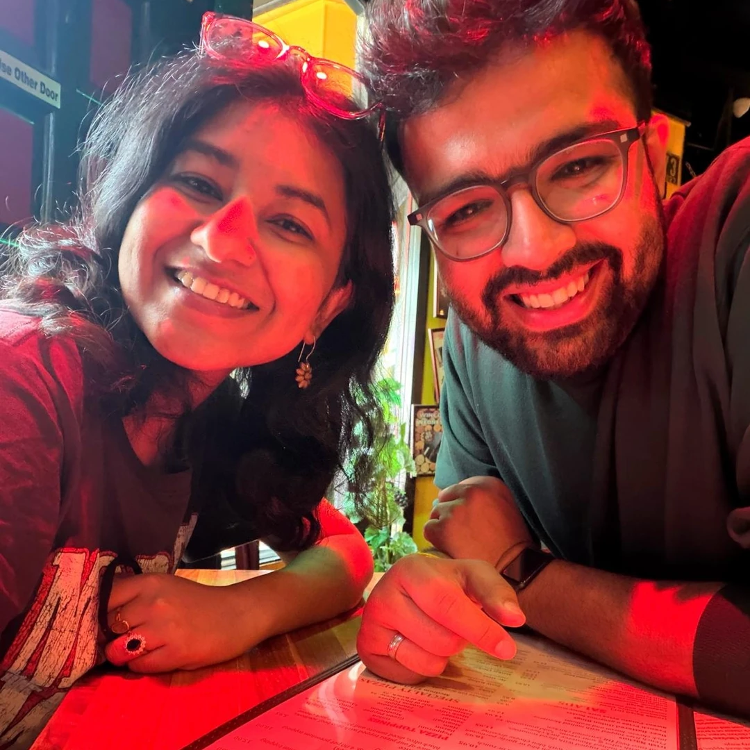 Senjuti and Arpit, photo 3 of 6